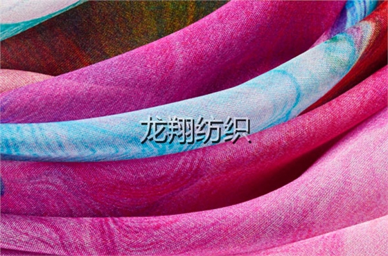長寬絲巾細(xì)節(jié)圖